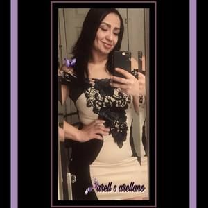 Meet your Posher, Arell